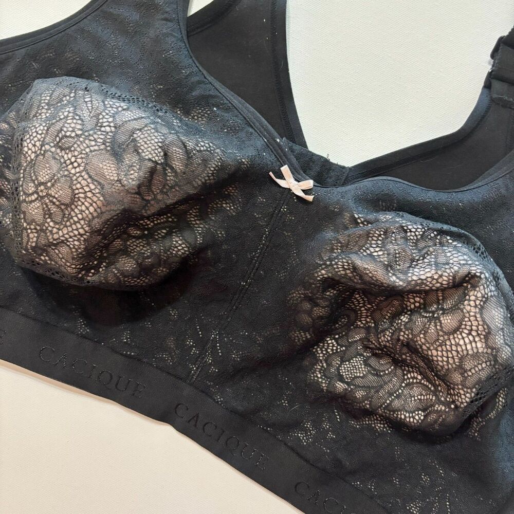 Cacique Bra Womens 50DD Black Lace Unlined Full Coverage No Wire Clasp Closure